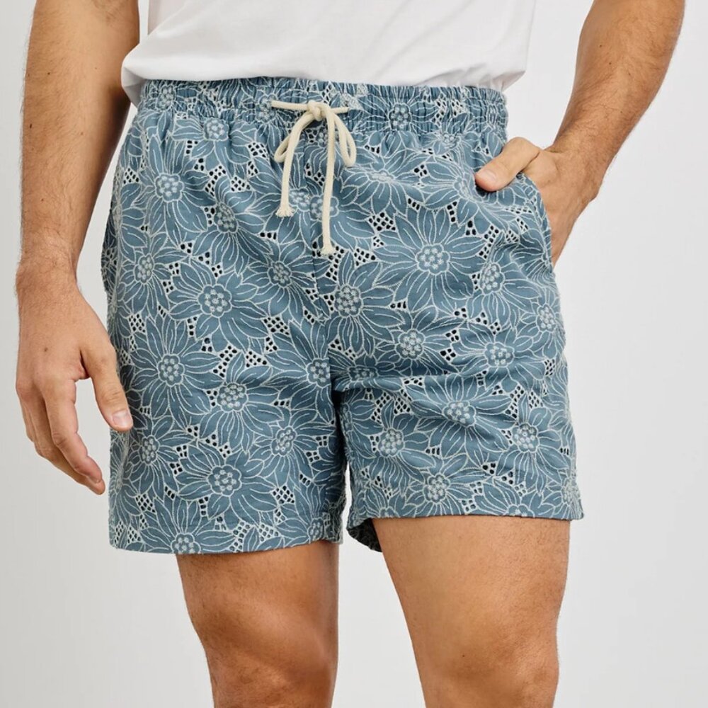 RAILS  -  Logan short Multi Blue Sunflower. SIze L NWT